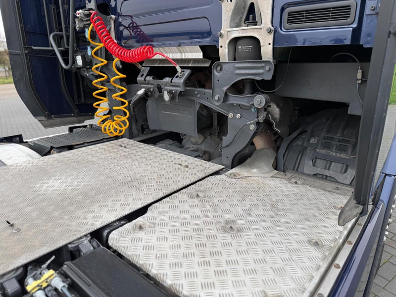 Tractor unit Scania S520 VOLLUCHT, ALCOA, 6 LUCHT BALGEN, LEER.: picture 16 Tractor unit Scania S520 VOLLUCHT, ALCOA, 6 LUCHT BALGEN, LEER.: picture 16