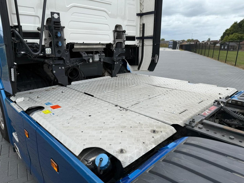 Tractor unit Scania S660 BOOGIE, VOLLUCHT, RETARDER, LEER.: picture 9 Tractor unit Scania S660 BOOGIE, VOLLUCHT, RETARDER, LEER.: picture 9