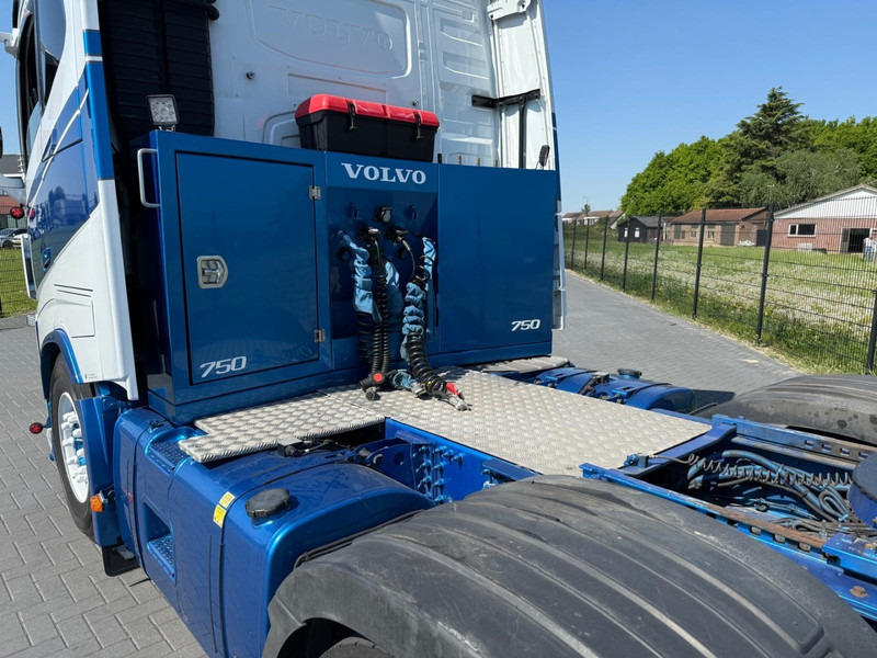 Tractor unit Volvo FH 16.750 FULL AIR, LEATHER, SHOW, TOP CONDITION, XL CABINE.: picture 13