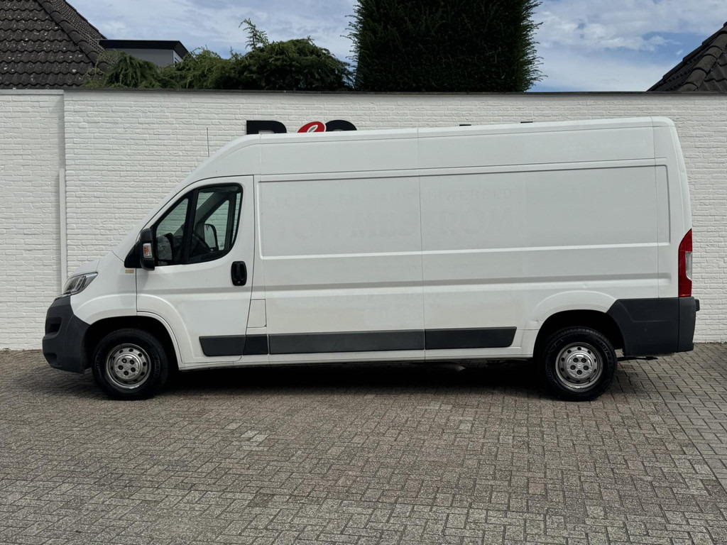 Citroën Jumper-35 2.2 HDI L3H3 Airco Trekhaak Lat om Lat betimmering Radio usb+bluetooth - Panel van: picture 3 Citroën Jumper-35 2.2 HDI L3H3 Airco Trekhaak Lat om Lat betimmering Radio usb+bluetooth - Panel van: picture 3