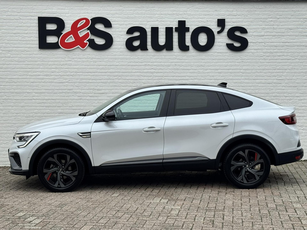 Renault Arkana-1.6 E-Tech hybrid 145 E-Tech engineered R.S. Line Adaptive cruise Climate control Stoel- / stuurverwarming Full LED - SUV: picture 5 Renault Arkana-1.6 E-Tech hybrid 145 E-Tech engineered R.S. Line Adaptive cruise Climate control Stoel- / stuurverwarming Full LED - SUV: picture 5