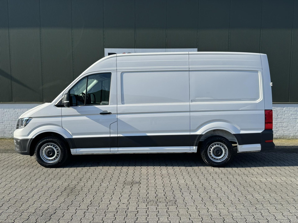 Volkswagen Crafter-30 2.0 TDI L3H3 Highline 4S banden Trekhaak Carplay Pdc v+a Cruise DAB - Panel van: picture 5 Volkswagen Crafter-30 2.0 TDI L3H3 Highline 4S banden Trekhaak Carplay Pdc v+a Cruise DAB - Panel van: picture 5
