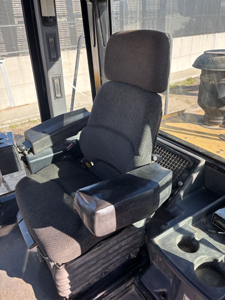 Wheel loader CATERPILLAR 966G 1: picture 16 Wheel loader CATERPILLAR 966G 1: picture 16