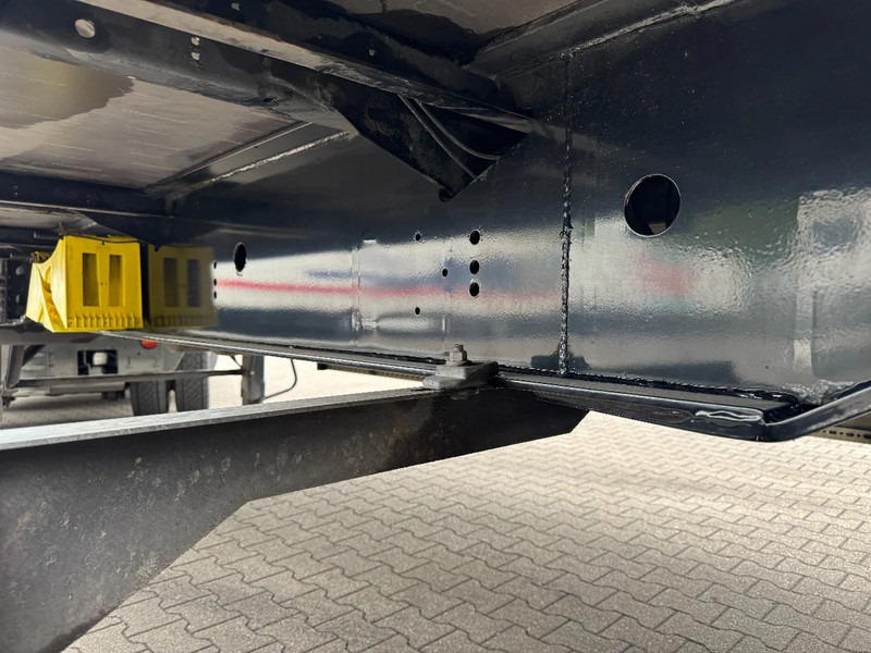 Curtainsider semi-trailer Krone City trailer met schuifzeilen / 2500 Laadklep / Stuur-as / APK: picture 16