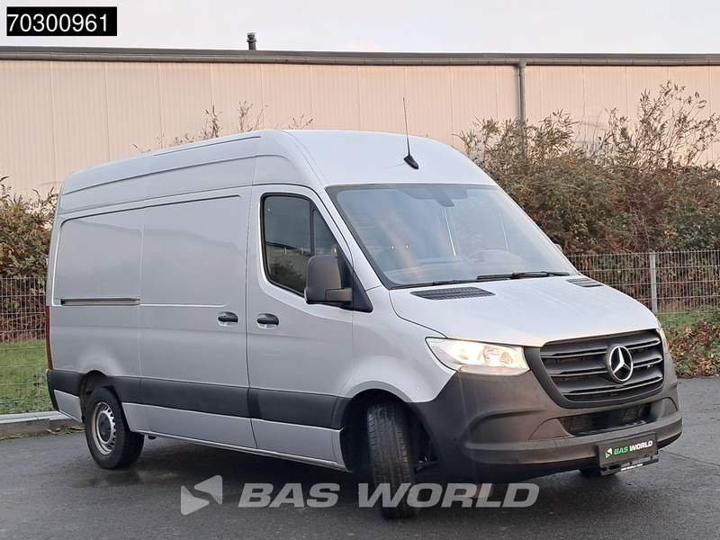 Mercedes-Benz Sprinter 315 CDI Automatik L2H2 150PS Klima Kamera Parkensensoren MBUX CarPlay Euro6 L2 A/C - Small van: picture 2 Mercedes-Benz Sprinter 315 CDI Automatik L2H2 150PS Klima Kamera Parkensensoren MBUX CarPlay Euro6 L2 A/C - Small van: picture 2