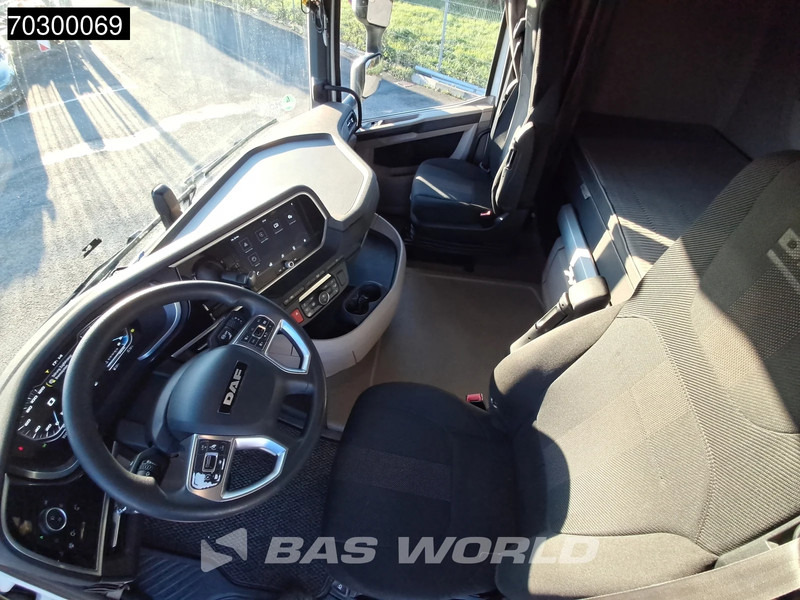 Leasing of DAF XG 4X2 Retarder 2xTanks ACC LED Standklima Euro 6 DAF XG 4X2 Retarder 2xTanks ACC LED Standklima Euro 6: picture 17