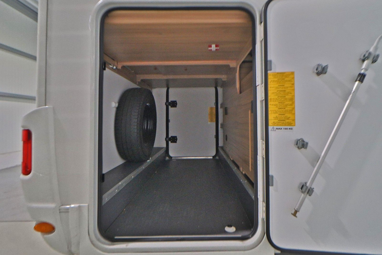 Adria Coral S 670 SL Axess/1.Hand/Einzelbetten/2xKlima - Semi-integrated motorhome: picture 5 Adria Coral S 670 SL Axess/1.Hand/Einzelbetten/2xKlima - Semi-integrated motorhome: picture 5