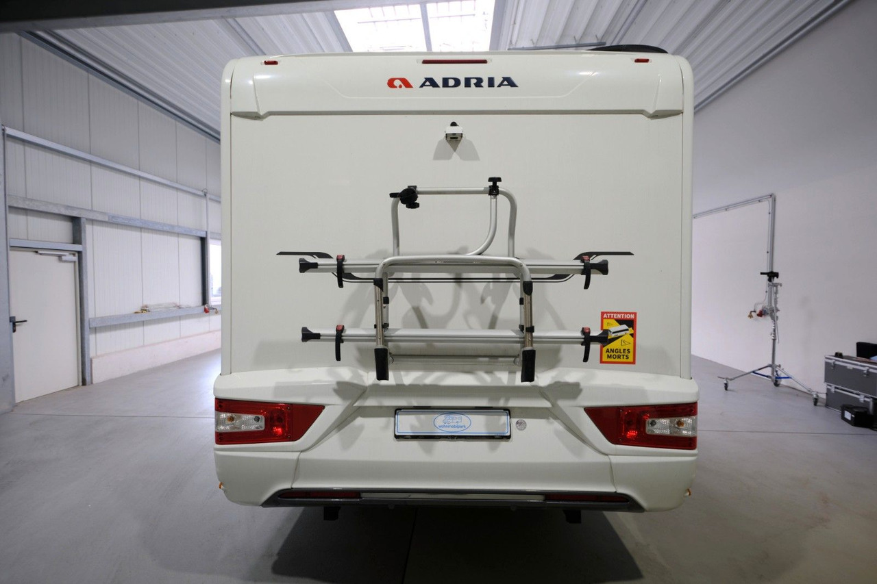 Adria Coral S 670 SL Axess/1.Hand/Einzelbetten/2xKlima - Semi-integrated motorhome: picture 3 Adria Coral S 670 SL Axess/1.Hand/Einzelbetten/2xKlima - Semi-integrated motorhome: picture 3