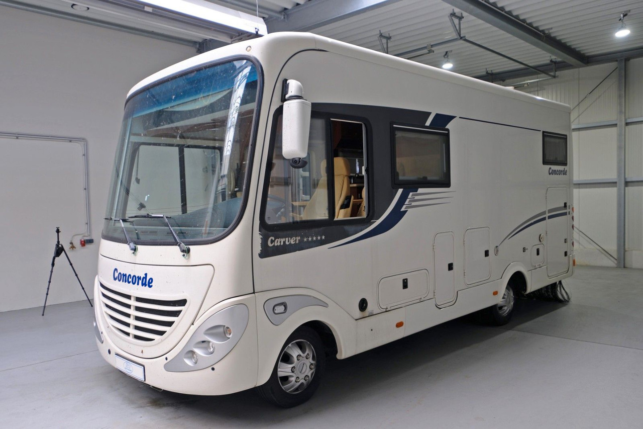 Concorde Carver I 692 H/Automatik/Festbett+Hubbett/Solar - Integrated motorhome: picture 2 Concorde Carver I 692 H/Automatik/Festbett+Hubbett/Solar - Integrated motorhome: picture 2