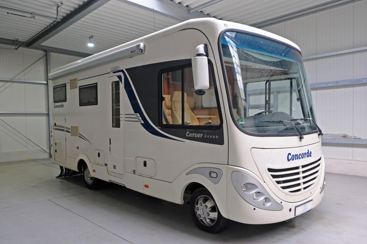 Concorde Carver I 692 H/Automatik/Festbett+Hubbett/Solar - Integrated motorhome: picture 1 Concorde Carver I 692 H/Automatik/Festbett+Hubbett/Solar - Integrated motorhome: picture 1