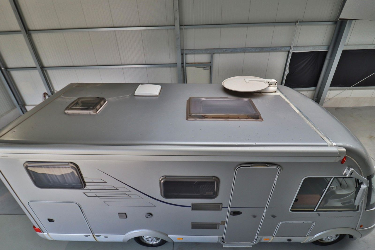 HYMER / ERIBA / HYMERCAR B 514 CL/Festbett+Hubbett/Garage/Klima/Markise - Integrated motorhome: picture 4 HYMER / ERIBA / HYMERCAR B 514 CL/Festbett+Hubbett/Garage/Klima/Markise - Integrated motorhome: picture 4