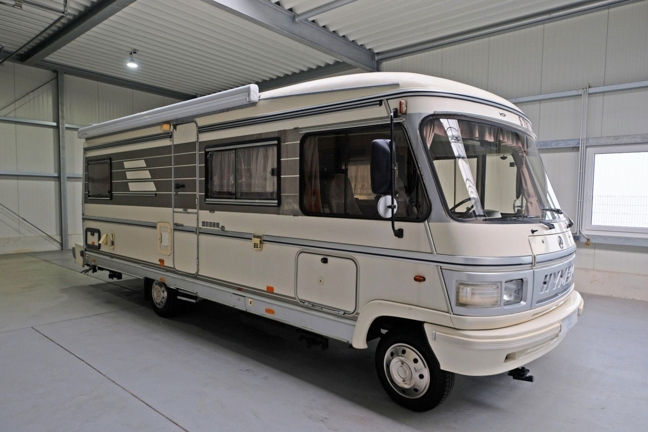 HYMER / ERIBA / HYMERCAR S 700/Festbett+Hubbett/Standklima/Markise - Integrated motorhome: picture 1 HYMER / ERIBA / HYMERCAR S 700/Festbett+Hubbett/Standklima/Markise - Integrated motorhome: picture 1