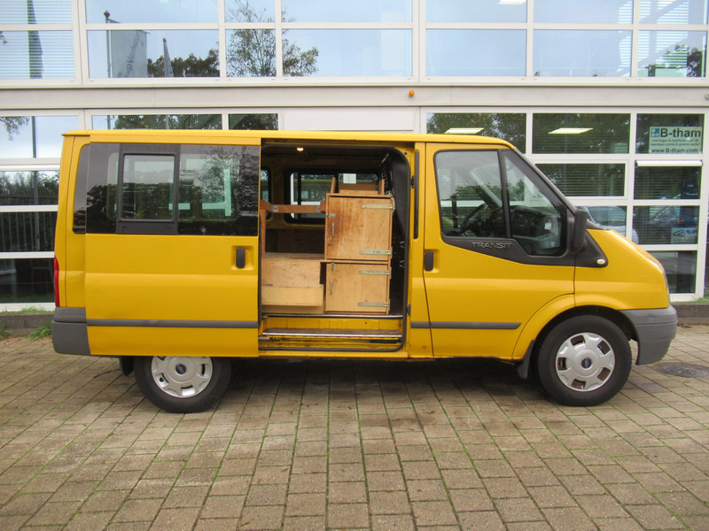 Ford Transit 140T330S 2.4 TDCI 103KW AWD 4x4 4WD - Small van: picture 4 Ford Transit 140T330S 2.4 TDCI 103KW AWD 4x4 4WD - Small van: picture 4