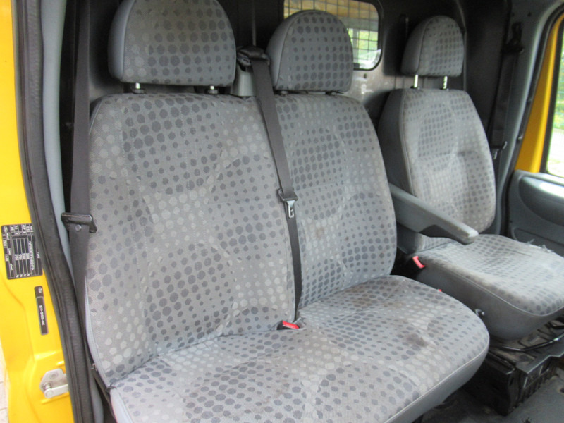 Small van Ford Transit 140T330S 2.4 TDCI 103KW AWD 4x4 4WD: picture 10