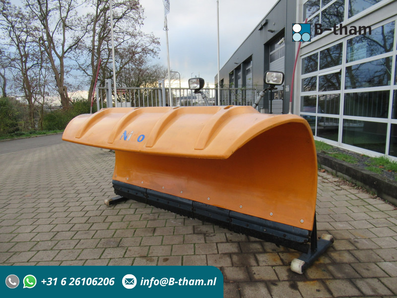 NIDO SNK 240-R EPZ 24V 270CM Schneepflug Snow Plow Sneeuwploeg - Snow removal vehicle: picture 1 NIDO SNK 240-R EPZ 24V 270CM Schneepflug Snow Plow Sneeuwploeg - Snow removal vehicle: picture 1