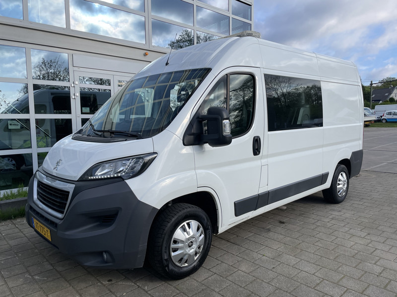Peugeot Boxer 330 2.2 HDI 96KW L2H2 XT DOKA Dubbelcabine AIRCO - Small van, Combi van: picture 3 Peugeot Boxer 330 2.2 HDI 96KW L2H2 XT DOKA Dubbelcabine AIRCO - Small van, Combi van: picture 3