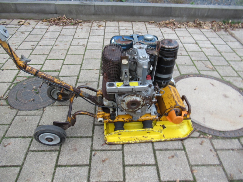 Vibratory plate Wacker - Hatz DPS Trilplaat ES 75-2275, 4,1KW: picture 9