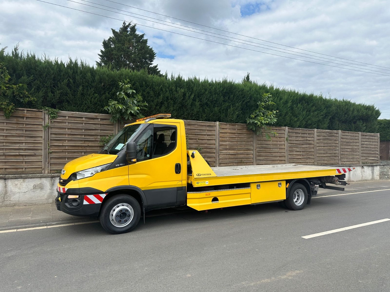 Iveco Daily 70c18 Schiebeplateau/Seilwinde/Funk - Tow truck: picture 1 Iveco Daily 70c18 Schiebeplateau/Seilwinde/Funk - Tow truck: picture 1