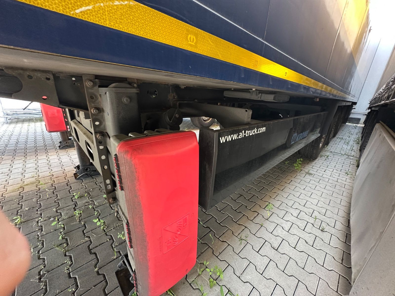 Krone Thermoking/ SD TKS/ SLXi300 - Refrigerator semi-trailer: picture 4 Krone Thermoking/ SD TKS/ SLXi300 - Refrigerator semi-trailer: picture 4