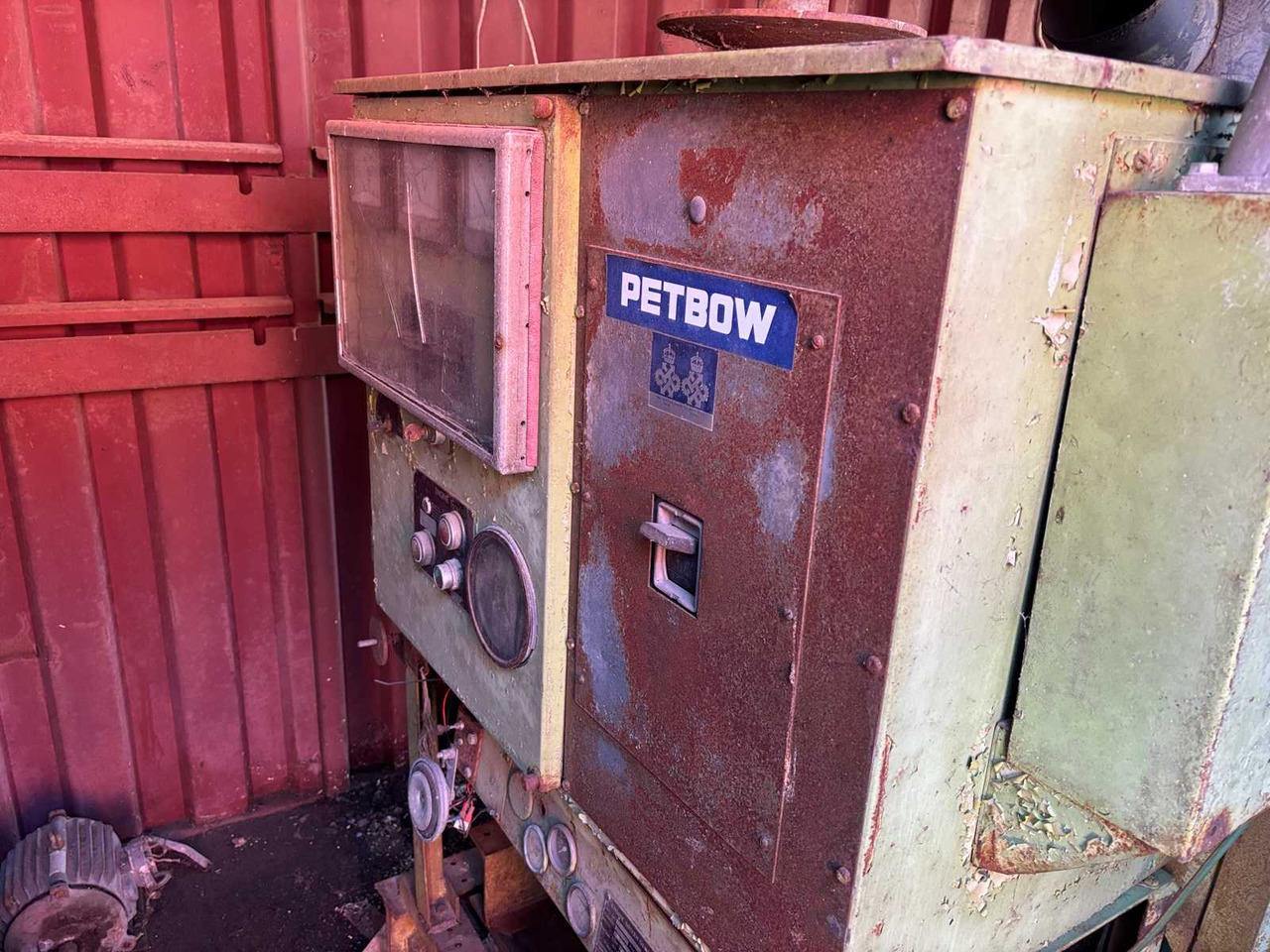Diesel Generator Petbow 150R53 - Generator set: picture 2 Diesel Generator Petbow 150R53 - Generator set: picture 2