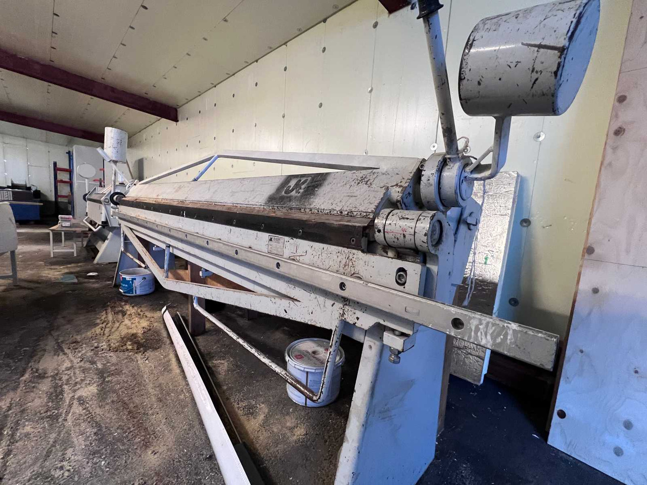 Sheet metal bending machine JK-Kone LK-E 25-3050 - Metalworking machinery: picture 3 Sheet metal bending machine JK-Kone LK-E 25-3050 - Metalworking machinery: picture 3