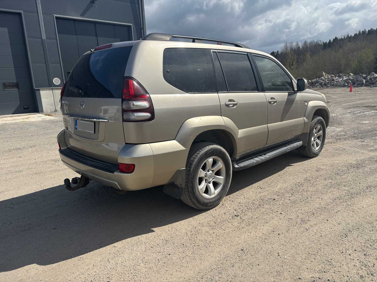 Toyota Land Cruiser 3.0 - Car: picture 5 Toyota Land Cruiser 3.0 - Car: picture 5