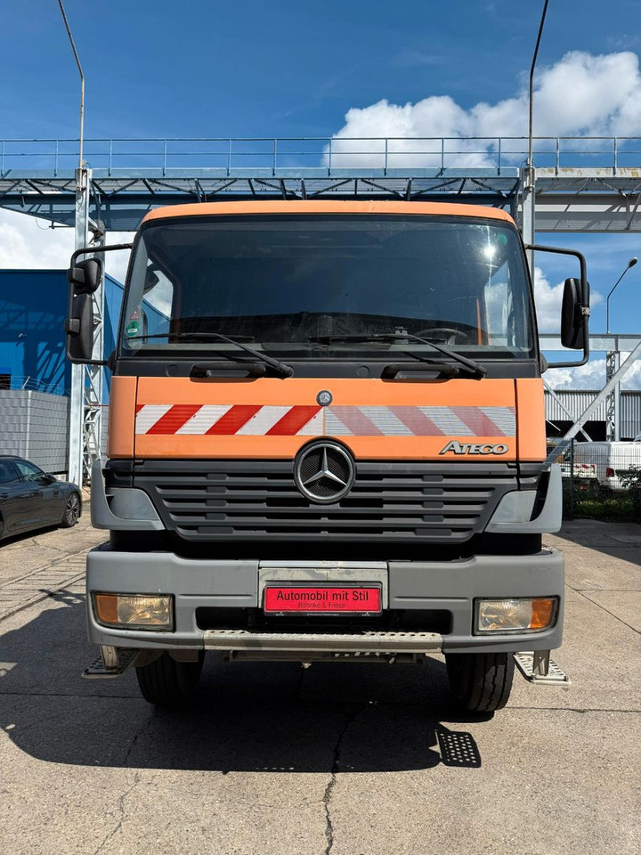 Mercedes-Benz ATEGO 1828 4X4 MEILER + HIAB KRAN 144 FS-3 - Tipper, Crane truck: picture 4 Mercedes-Benz ATEGO 1828 4X4 MEILER + HIAB KRAN 144 FS-3 - Tipper, Crane truck: picture 4