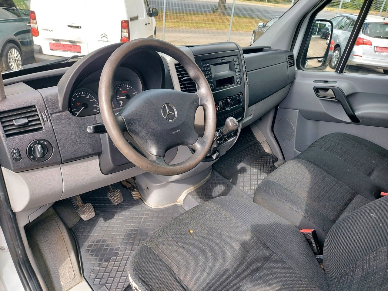 Passenger van Mercedes-Benz Sprinter II Kasten 314 CDI Mixto 6 Sitze: picture 17
