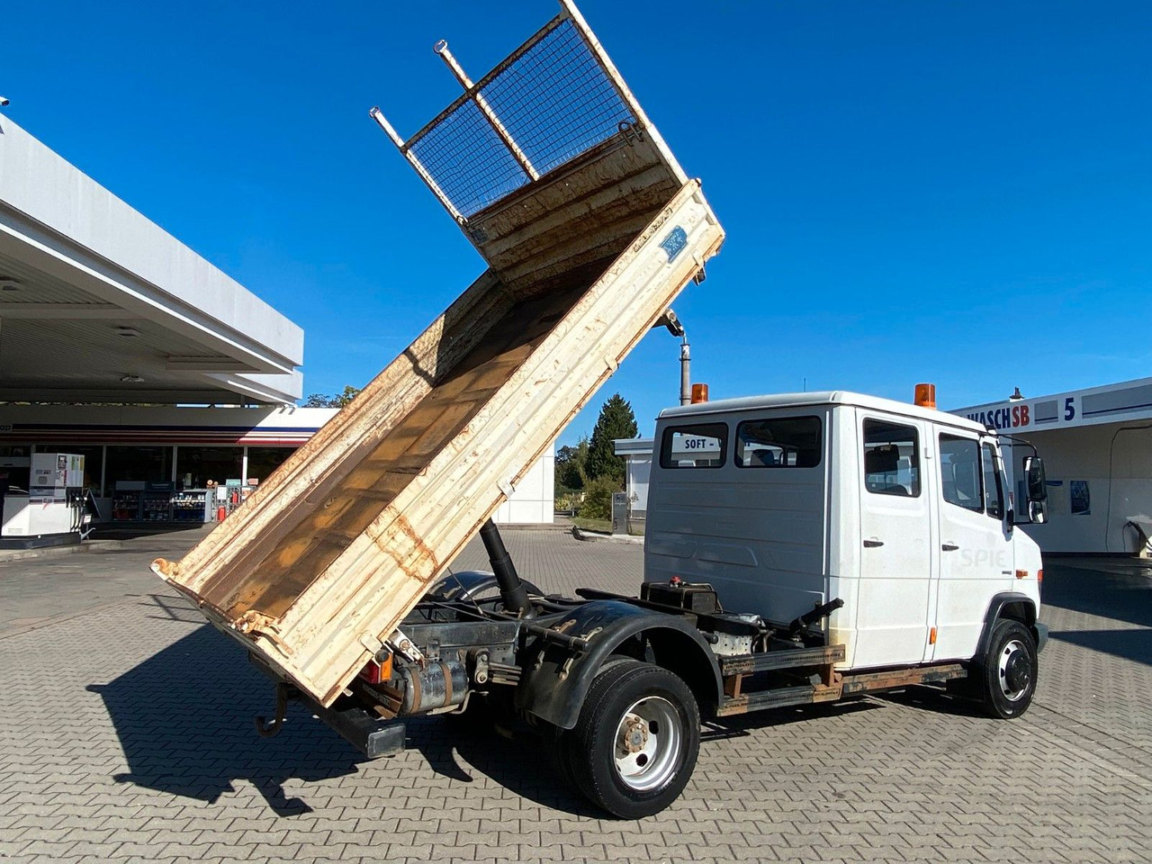 Mercedes-Benz VARIO 816D Doka 3 Seiten Kipper Meiller - Tipper van, Combi van: picture 4 Mercedes-Benz VARIO 816D Doka 3 Seiten Kipper Meiller - Tipper van, Combi van: picture 4