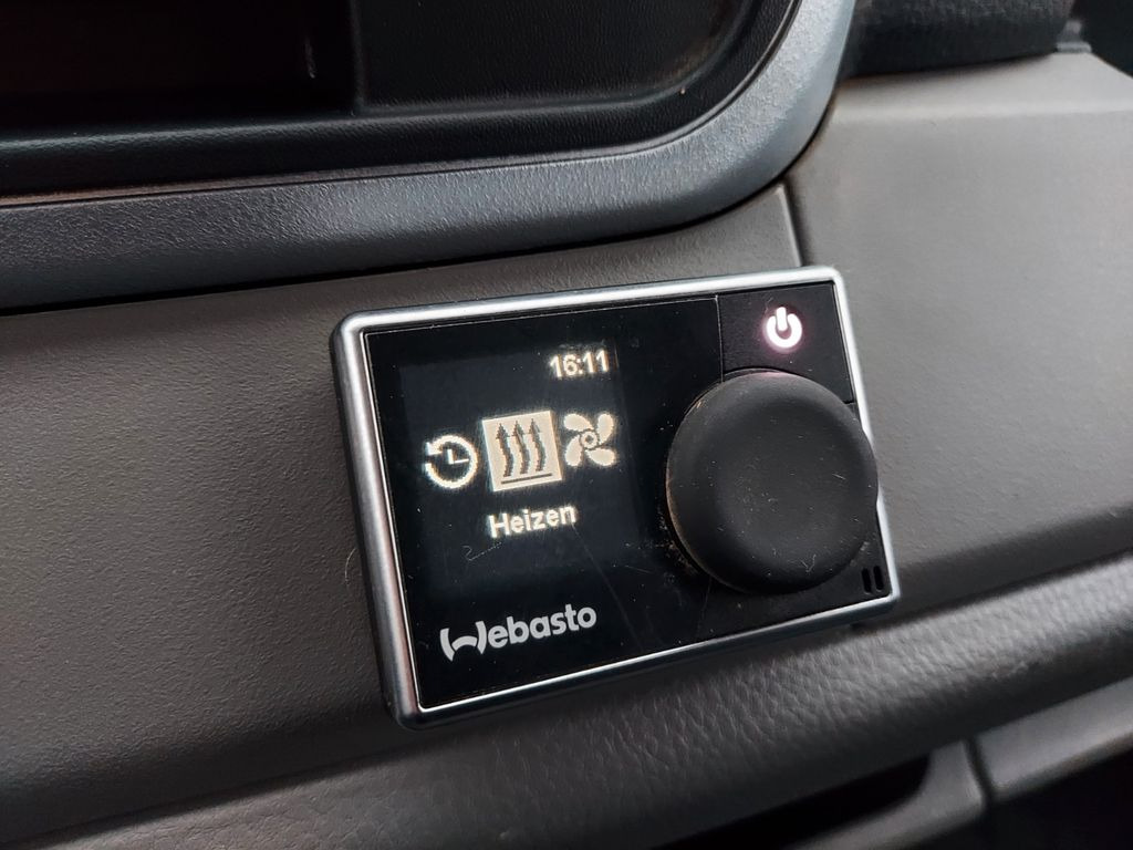 Mitsubishi CANTER FUSO DOKA 6 Sitze Klima 3 Seiten Kipper Mitsubishi CANTER FUSO DOKA 6 Sitze Klima 3 Seiten Kipper - Tipper van, Combi van: picture 2 Mitsubishi CANTER FUSO DOKA 6 Sitze Klima 3 Seiten Kipper Mitsubishi CANTER FUSO DOKA 6 Sitze Klima 3 Seiten Kipper - Tipper van, Combi van: picture 2