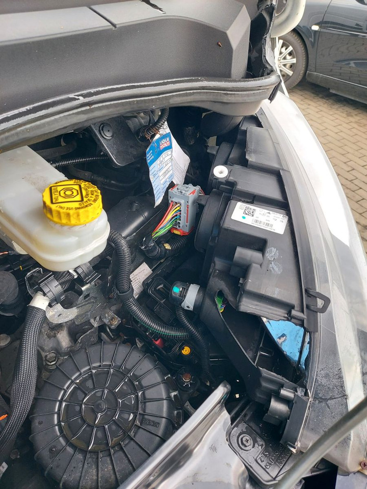 Opel Movano C Kasten HKa L3H2 3,5t Edition KLIMA - Passenger van: picture 5 Opel Movano C Kasten HKa L3H2 3,5t Edition KLIMA - Passenger van: picture 5