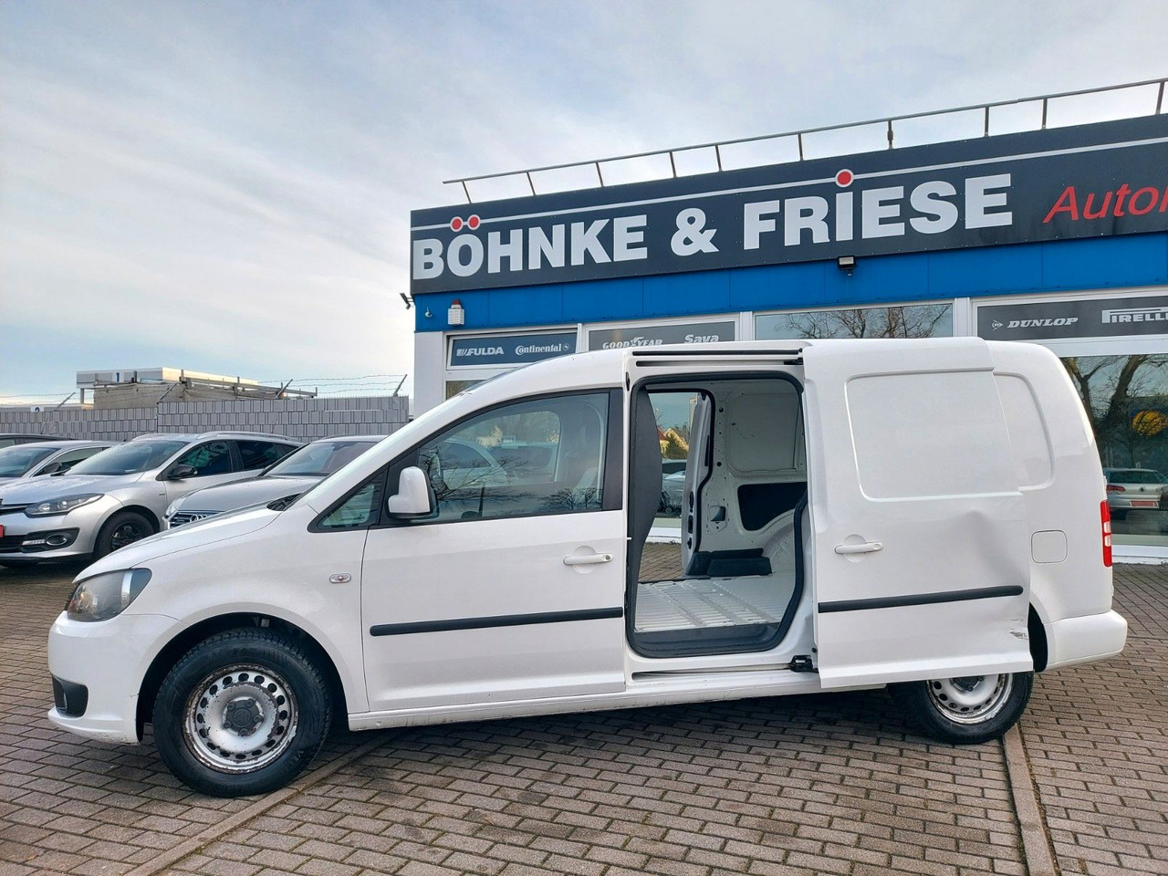 Volkswagen Caddy Kasten Kombi Maxi lang BiFuel LPG Benzin - Passenger van: picture 4 Volkswagen Caddy Kasten Kombi Maxi lang BiFuel LPG Benzin - Passenger van: picture 4