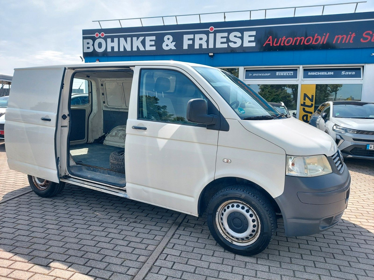 Volkswagen T5 Transporter 1.9 Tdi Kasten Kombi 3 Sitze AHK - Passenger van: picture 1 Volkswagen T5 Transporter 1.9 Tdi Kasten Kombi 3 Sitze AHK - Passenger van: picture 1
