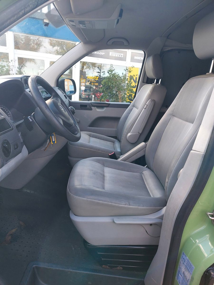 Passenger van Volkswagen T5 Transporter Kasten 4Motion KLIMA STANDHEIZUN: picture 24 Passenger van Volkswagen T5 Transporter Kasten 4Motion KLIMA STANDHEIZUN: picture 24