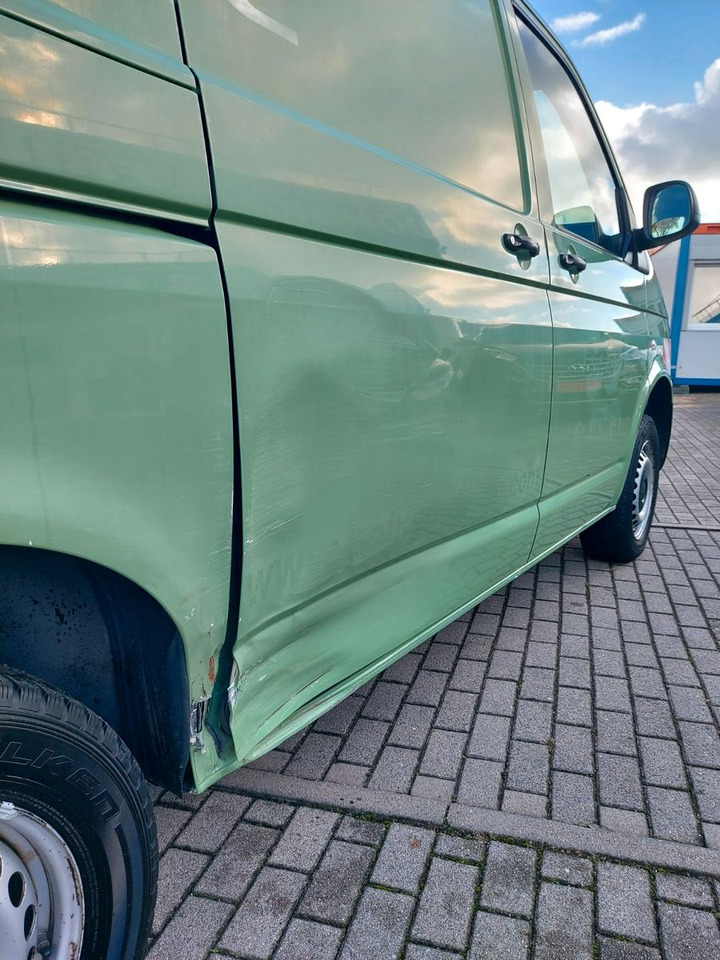 Passenger van Volkswagen T5 Transporter Kasten 4Motion KLIMA STANDHEIZUN: picture 30 Passenger van Volkswagen T5 Transporter Kasten 4Motion KLIMA STANDHEIZUN: picture 30