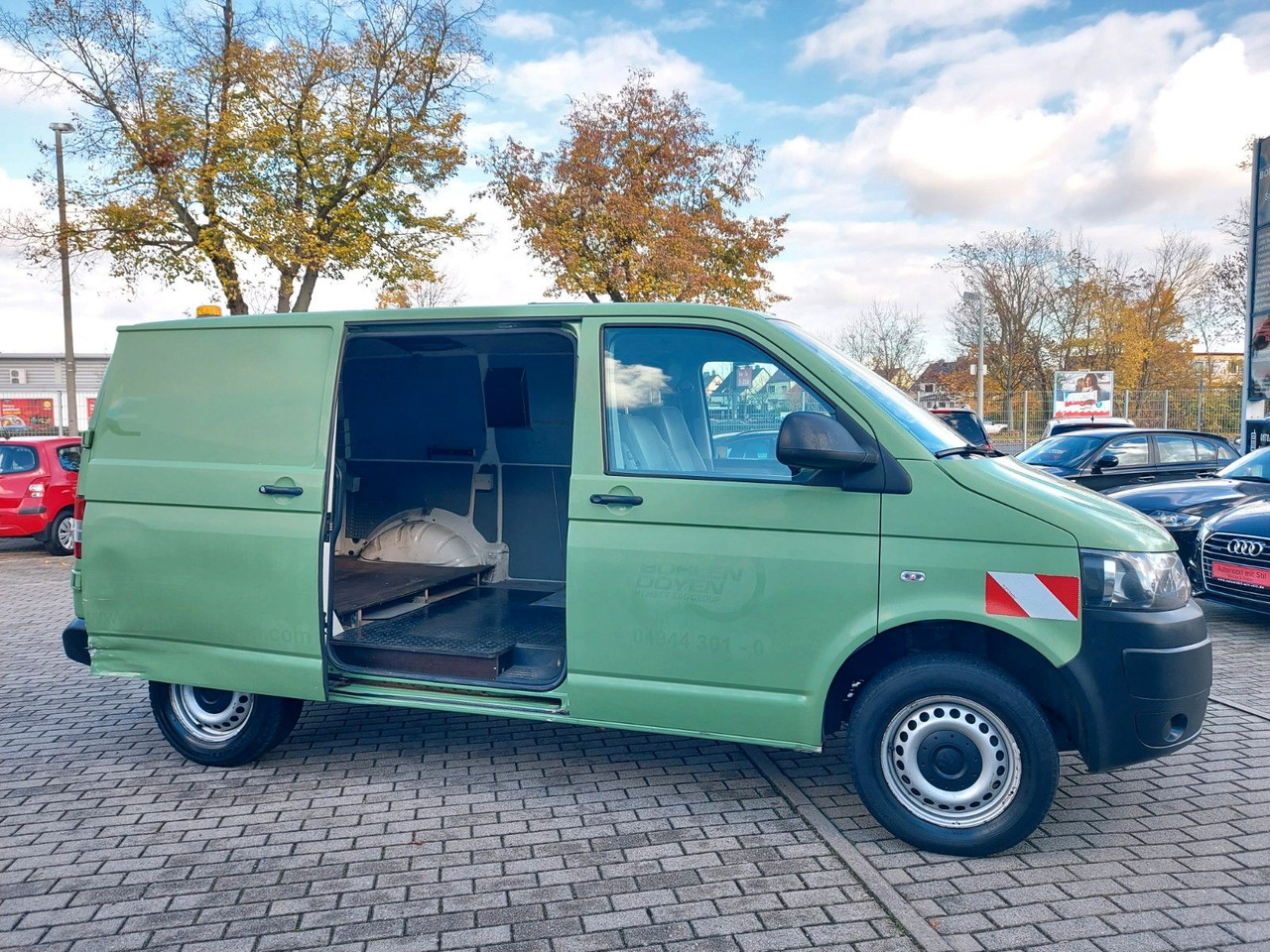 Passenger van Volkswagen T5 Transporter Kasten 4Motion KLIMA STANDHEIZUN: picture 14 Passenger van Volkswagen T5 Transporter Kasten 4Motion KLIMA STANDHEIZUN: picture 14