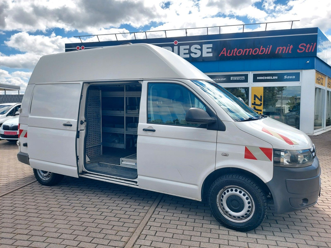 Volkswagen T5 Transporter Kasten Kombi Hoch lang Camper - Passenger van: picture 1 Volkswagen T5 Transporter Kasten Kombi Hoch lang Camper - Passenger van: picture 1