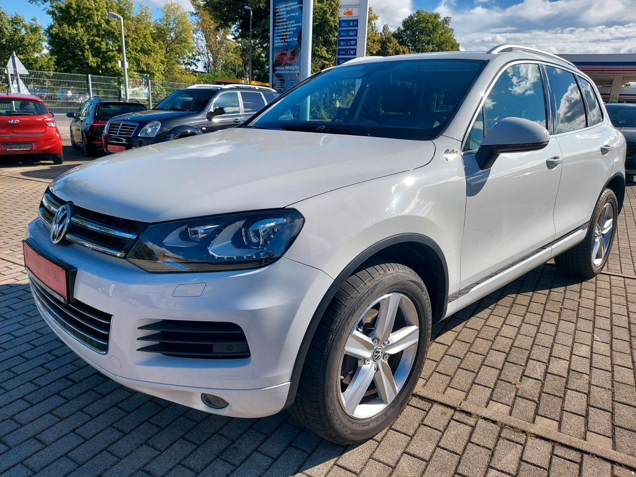 Volkswagen Touareg V6 TDI Xenon Leder DAB Luft Standheiz - SUV: picture 5 Volkswagen Touareg V6 TDI Xenon Leder DAB Luft Standheiz - SUV: picture 5