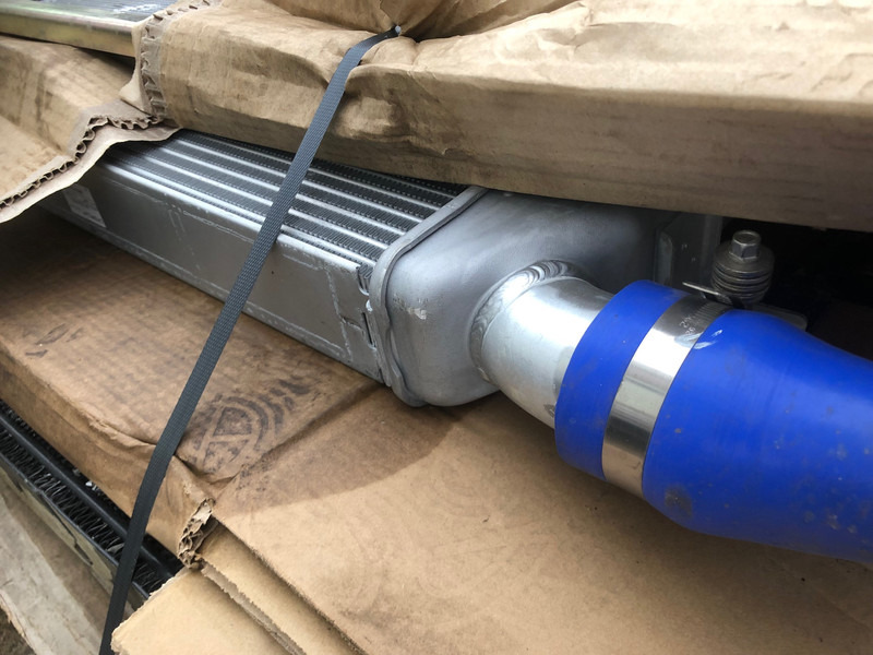 Caterpillar CAT 323D aftercooler OEM 4530619 - Intercooler: picture 1 Caterpillar CAT 323D aftercooler OEM 4530619 - Intercooler: picture 1