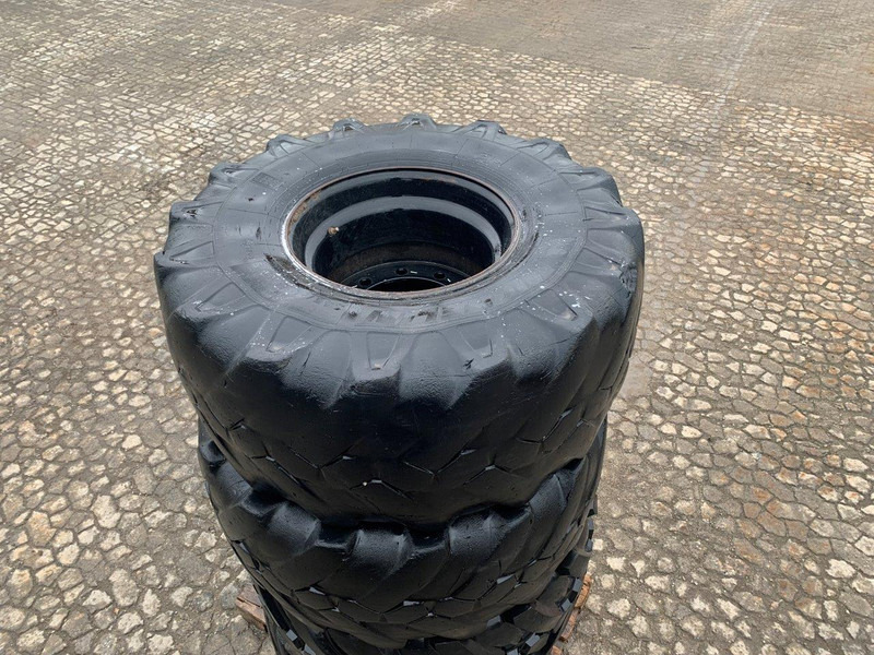 Michelin XF - Tire: picture 3 Michelin XF - Tire: picture 3