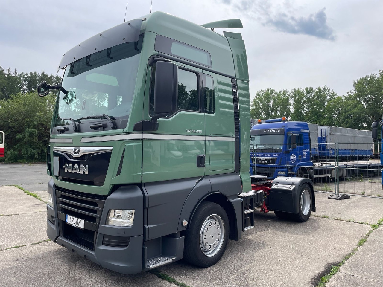 MAN TGX 18.460 4x2 LLS-U/ULTRA/Retarder/StandAC/EU6c - Tractor unit: picture 3 MAN TGX 18.460 4x2 LLS-U/ULTRA/Retarder/StandAC/EU6c - Tractor unit: picture 3