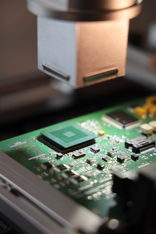 Mercedes MCM2 MCM2.1 Express Reparatur (repair service) - Spare parts: picture 2 Mercedes MCM2 MCM2.1 Express Reparatur (repair service) - Spare parts: picture 2