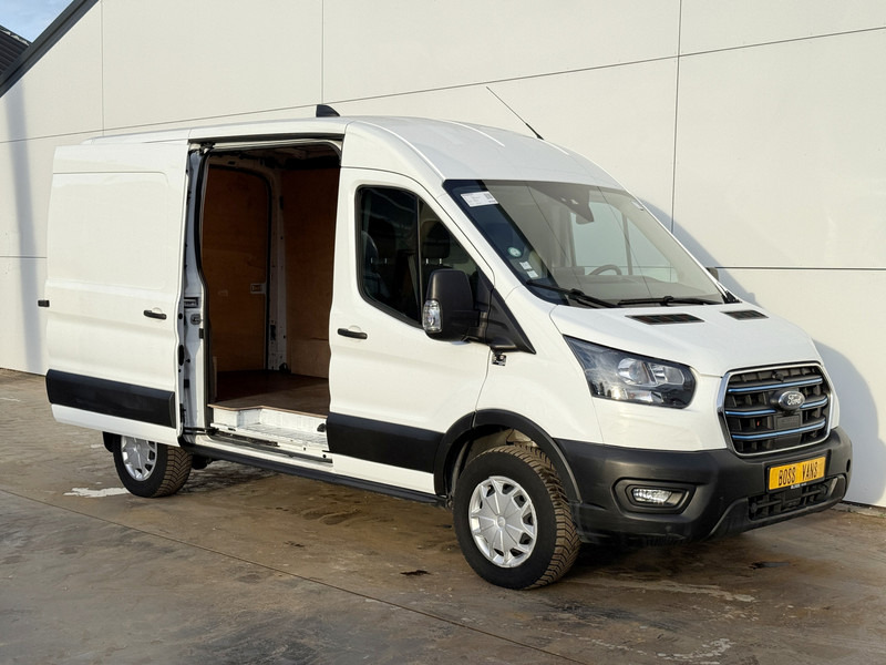 Ford E-Transit 390 75kWh 184PK 390 Elektrisch 75kWh 334km WLTP BEV Snelladen L2H2 Climate Control Tachograaf Carplay 360° Camera Stoelverwarming Parkeersensoren voor achter Laadkabel - Panel van, Electric van: picture 5 Ford E-Transit 390 75kWh 184PK 390 Elektrisch 75kWh 334km WLTP BEV Snelladen L2H2 Climate Control Tachograaf Carplay 360° Camera Stoelverwarming Parkeersensoren voor achter Laadkabel - Panel van, Electric van: picture 5