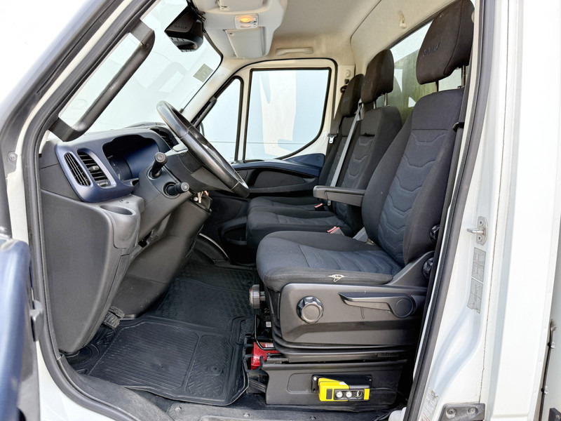 Leasing of Iveco Daily 35C18 3.0 3.0 Automaat Kipper Dubbellucht 3.5t Trekhaak Airco Cruise Control Iveco Daily 35C18 3.0 3.0 Automaat Kipper Dubbellucht 3.5t Trekhaak Airco Cruise Control: picture 8