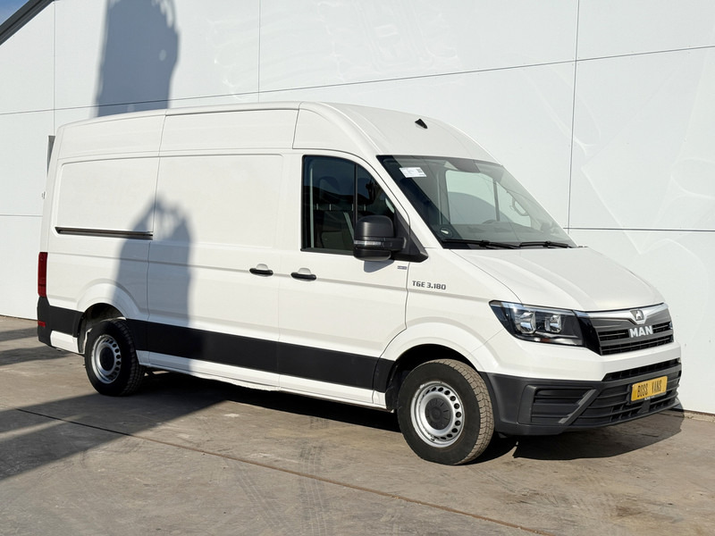 MAN TGE 3.180 2.0 TDI Laadklep Automaat L3H3 Airco Adaptieve Cruise Control Carplay Stoelverwarming - Panel van: picture 4 MAN TGE 3.180 2.0 TDI Laadklep Automaat L3H3 Airco Adaptieve Cruise Control Carplay Stoelverwarming - Panel van: picture 4