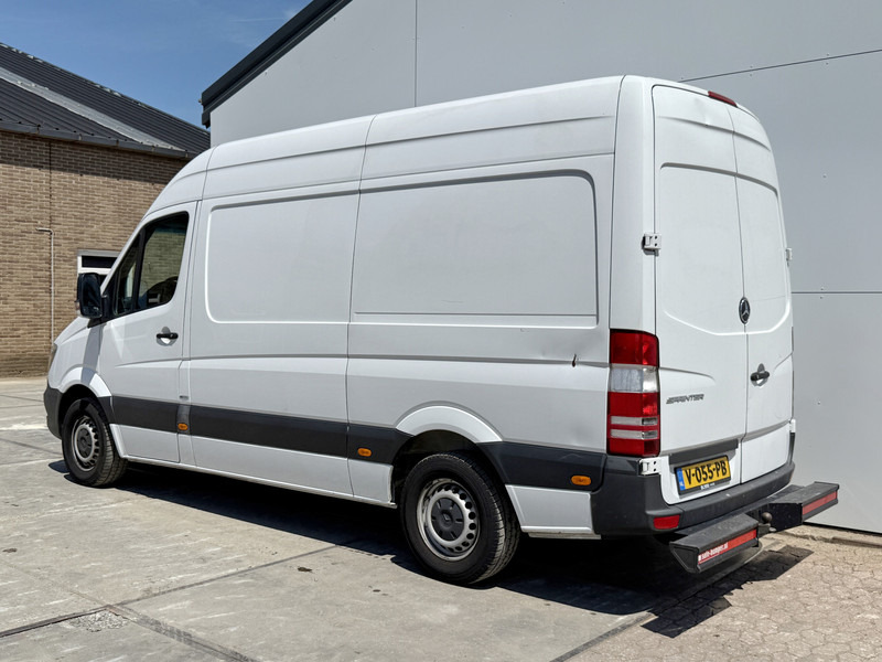 Mercedes-Benz Sprinter 211 2.2 CDI Automaat L2H2 Climate Control Trekhaak Navigatie - Small van: picture 2 Mercedes-Benz Sprinter 211 2.2 CDI Automaat L2H2 Climate Control Trekhaak Navigatie - Small van: picture 2