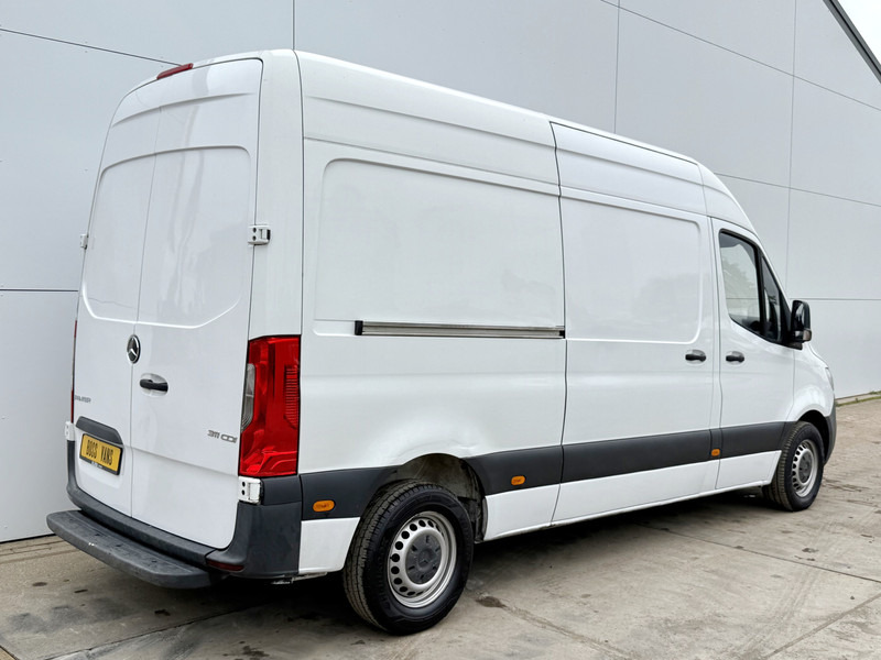 Mercedes-Benz Sprinter 311 CDI L2H2 AC Cruise Control Climate Control Euro 6 - Small van: picture 3 Mercedes-Benz Sprinter 311 CDI L2H2 AC Cruise Control Climate Control Euro 6 - Small van: picture 3