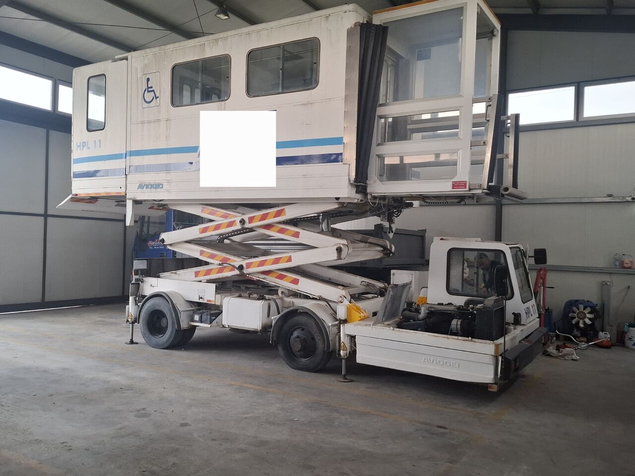 AVIOGEI EAM747 - Ambulift: picture 1 AVIOGEI EAM747 - Ambulift: picture 1