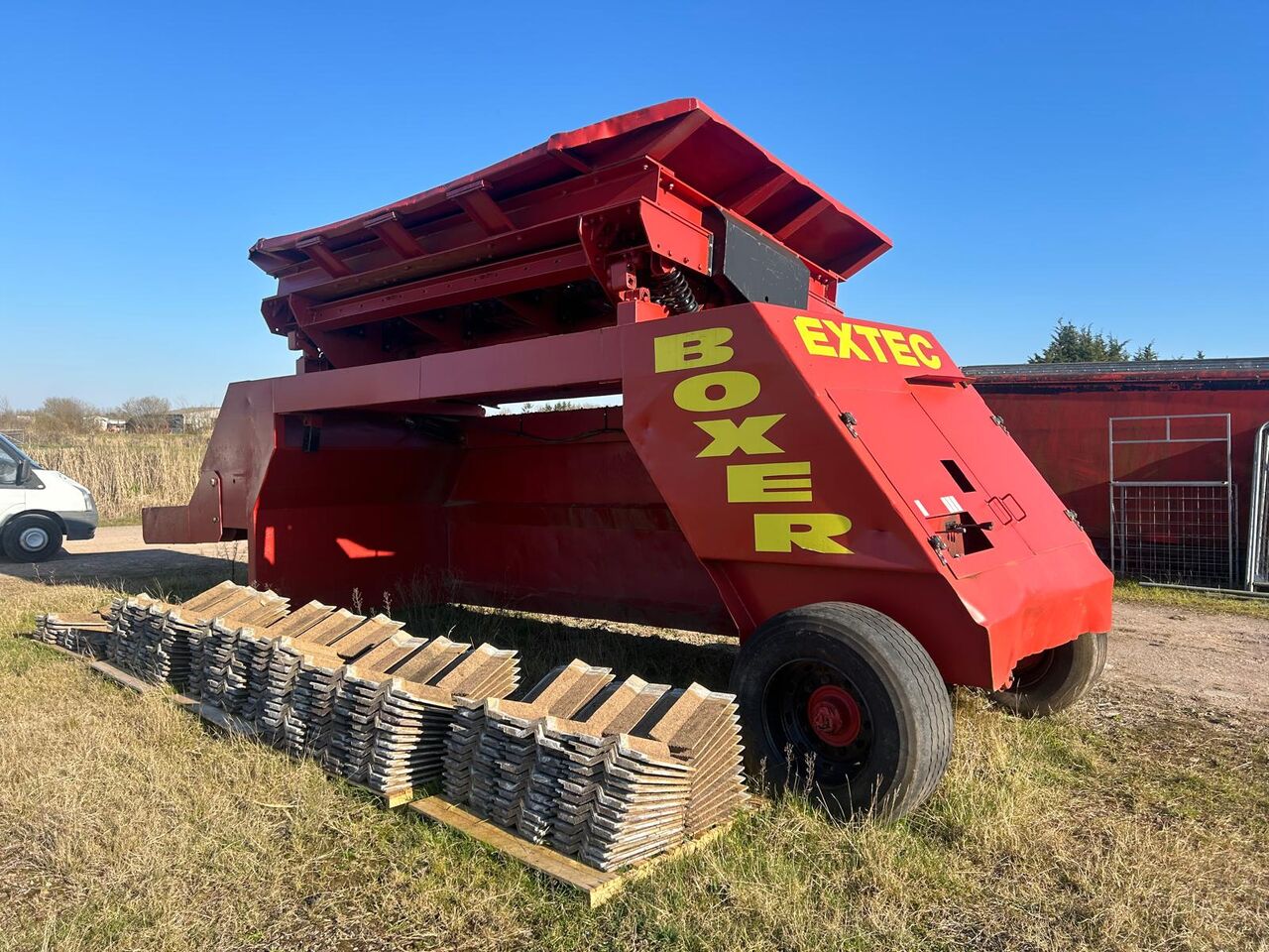 2000 Extec Boxer - Screener: picture 1 2000 Extec Boxer - Screener: picture 1