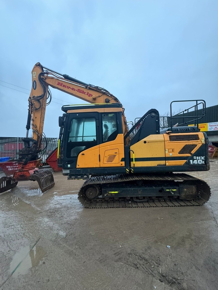 Hyundai HX140L - Crawler excavator: picture 2 Hyundai HX140L - Crawler excavator: picture 2